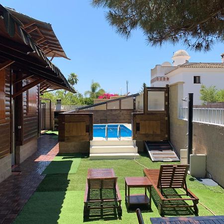 Wood House Close Beach Марбеля Екстериор снимка