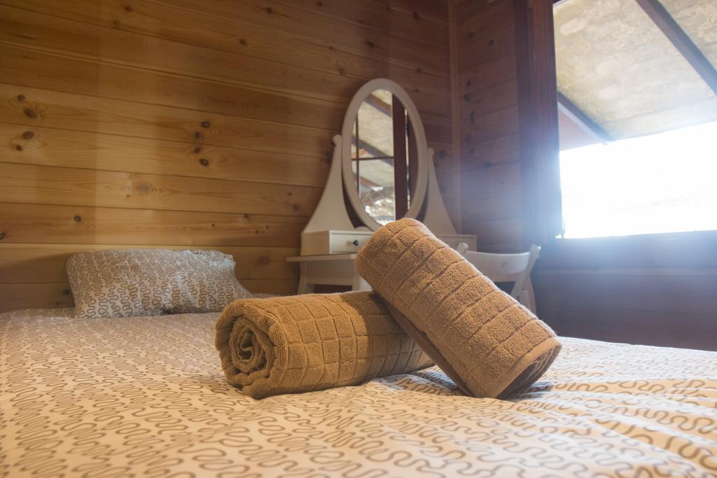 Wood House Close Beach Марбеля Екстериор снимка